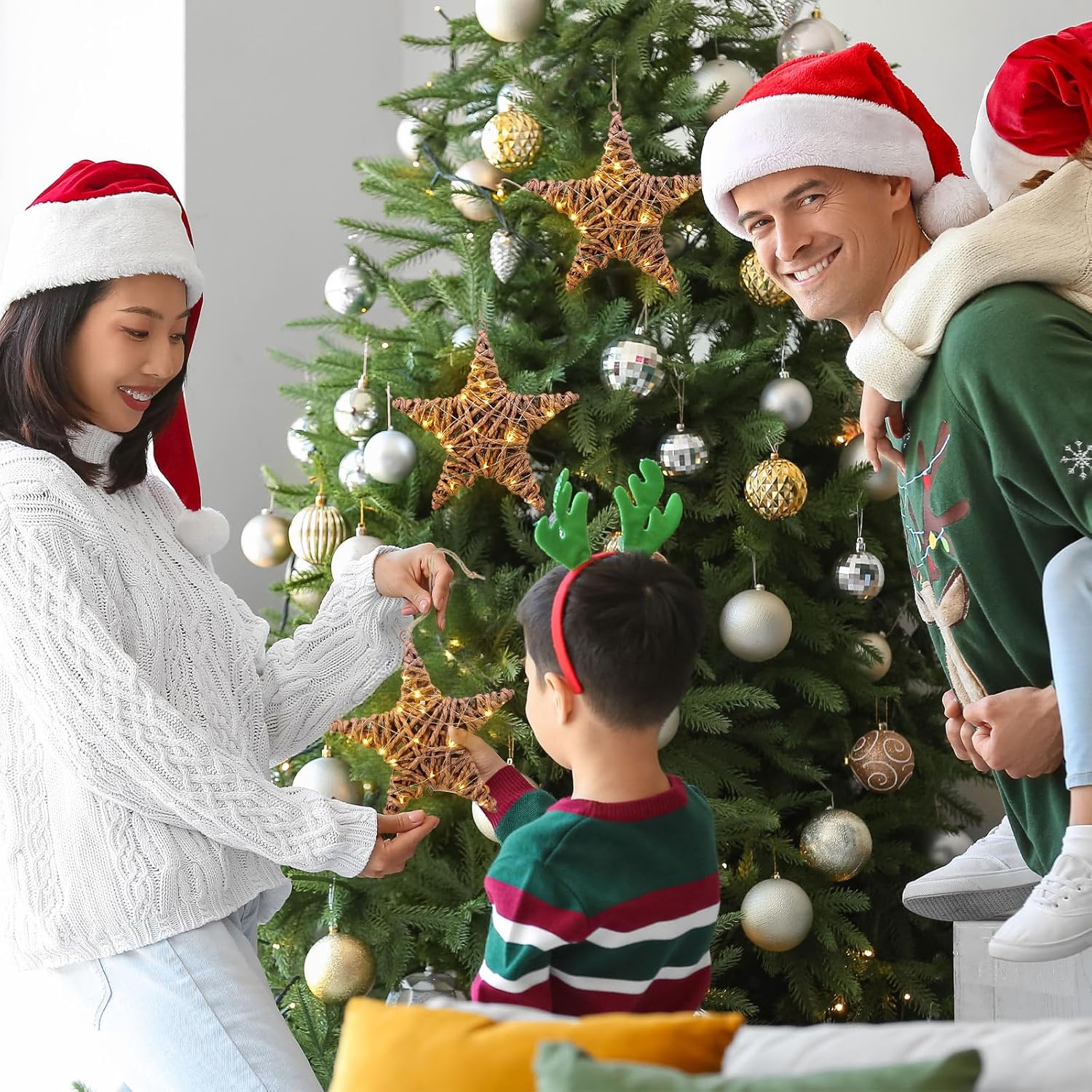 AceOrbit 3 Pack Christmas Rattan Star Ornaments Rattan Star with LED Lighted Hanging Tree Ornaments Natural Brown Table Centerpiece for Xmas Tree Party Wedding Pentagram Home Decoration, 7.87 Inch